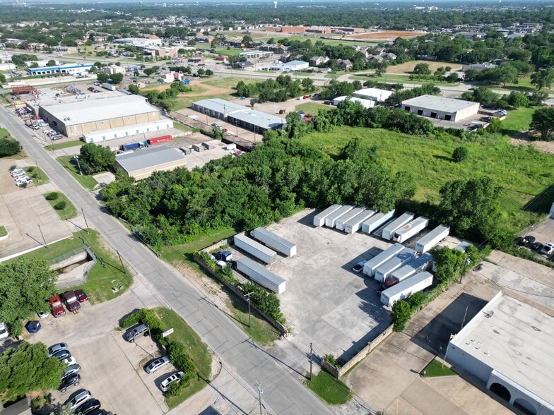 More Photos Of 2802 S Pipeline Rd, Euless Land For Lease