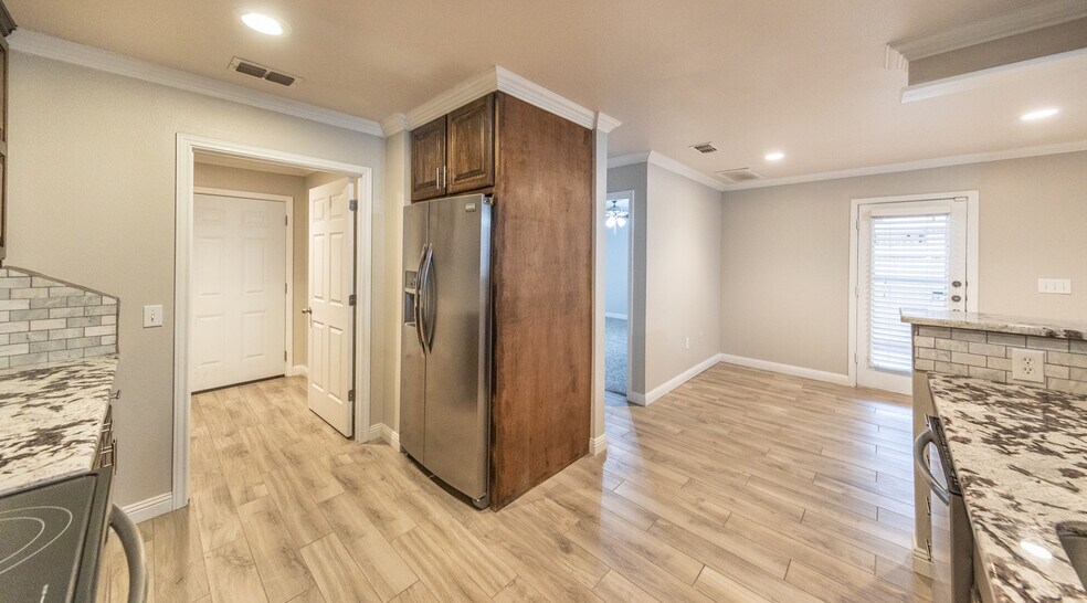 More Photos Of 602 N Belmont, Lubbock Apartments For Sale