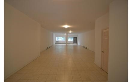 More Photos Of 28 Melrose St, Brooklyn Multifamily For Sale