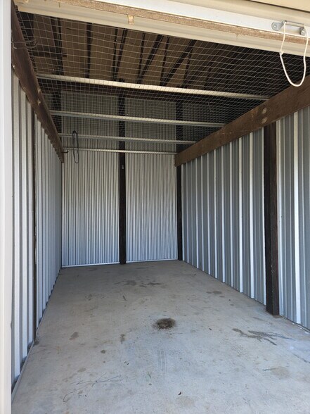 More Photos Of 208 Lithia Inn Rd, Lincolnton Self Storage For Sale