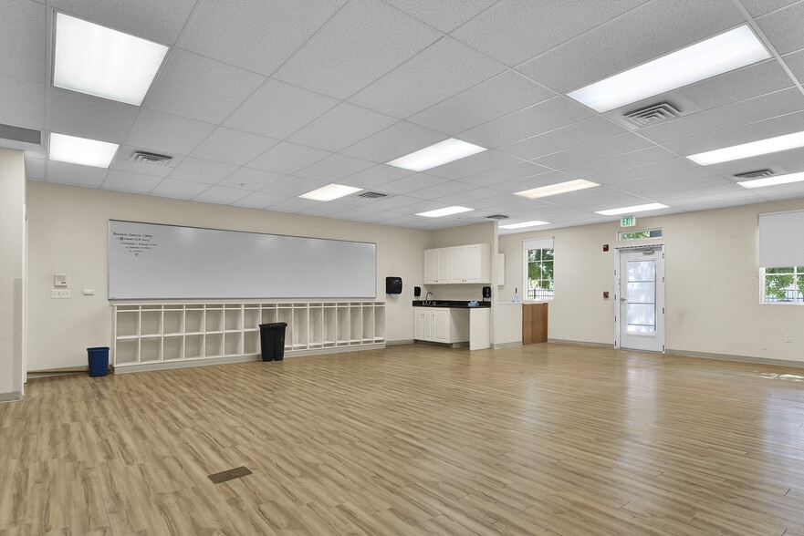 More Photos Of 1400 N Park Ln, Eagle Schools For Sale