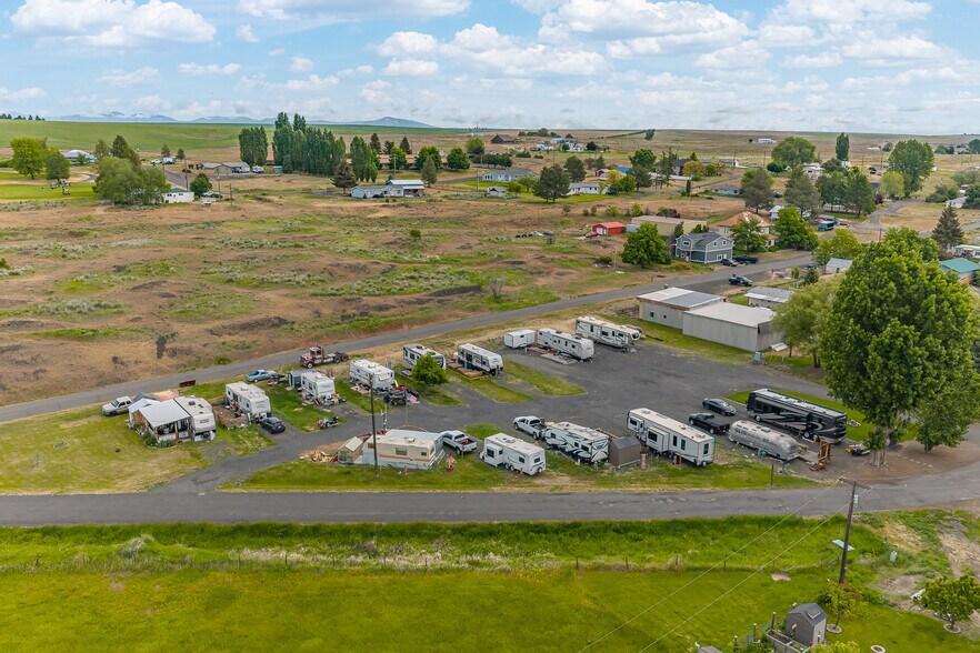 More Photos Of 14 Portland St NW, Wilbur Trailer Camper Park For Sale