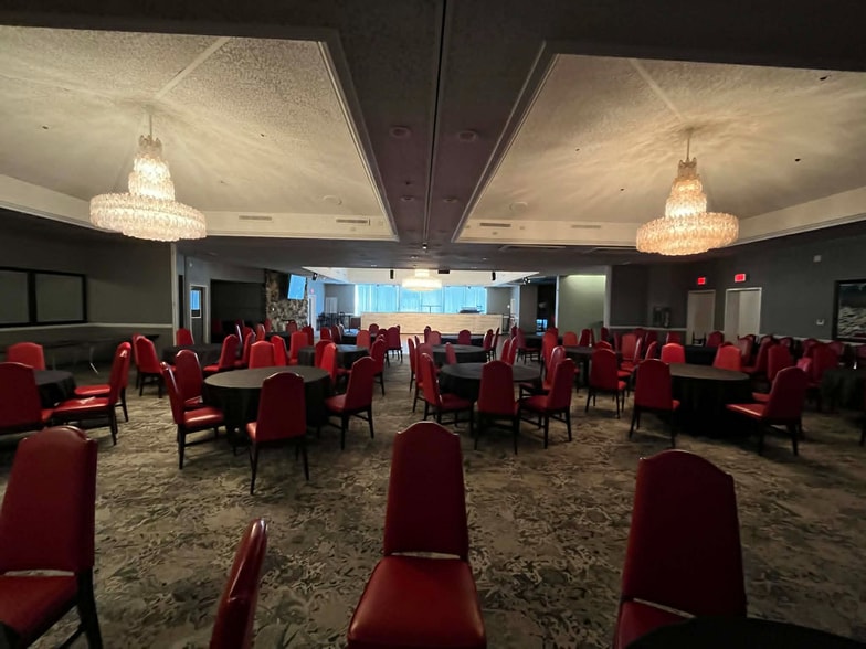 More Photos Of 296 Lake Shore Dr, Dunkirk Restaurant For Sale