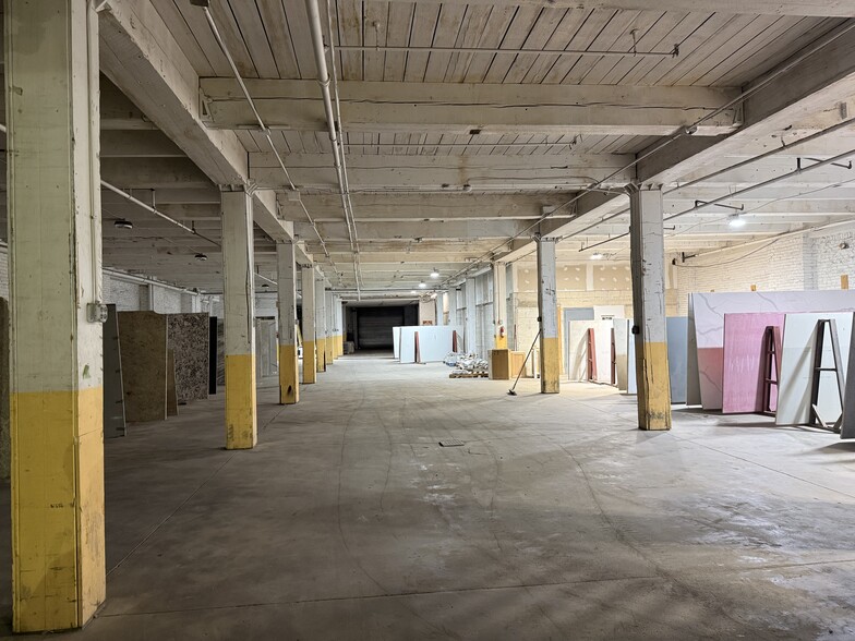 More Photos Of 2031-2035 Washington Ave, Philadelphia Freestanding For Lease