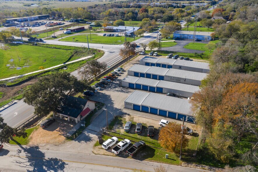 More Photos Of 145 Quail Run, San Marcos Self Storage For Sale