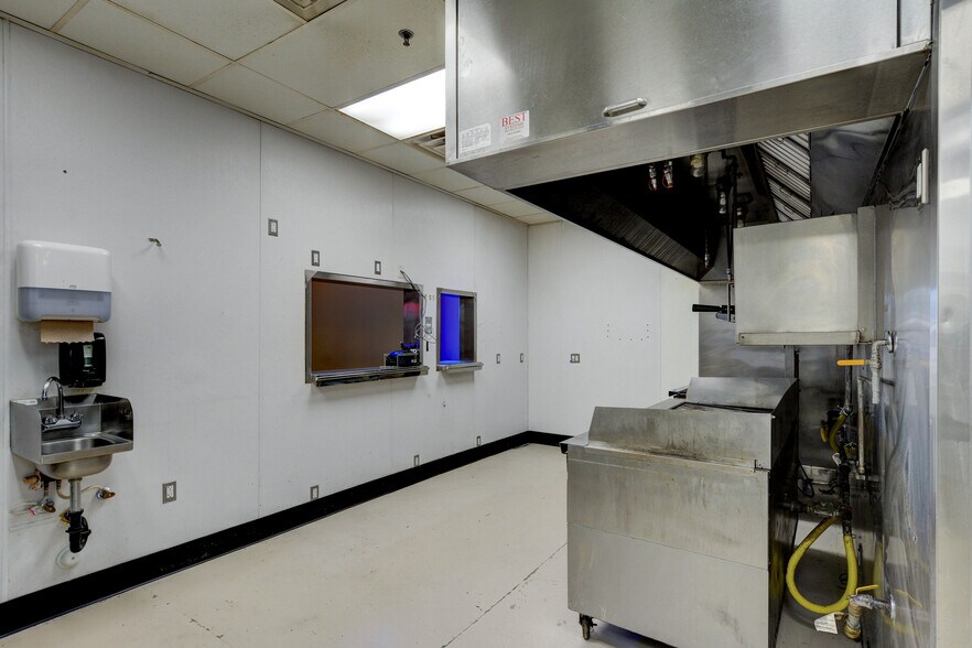 More Photos Of 4275 S Durango Dr, Las Vegas Restaurant For Lease