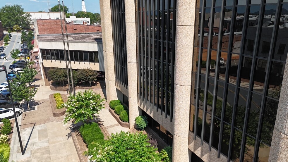 More Photos Of 200 1st Ave NW, Hickory Office For Sale