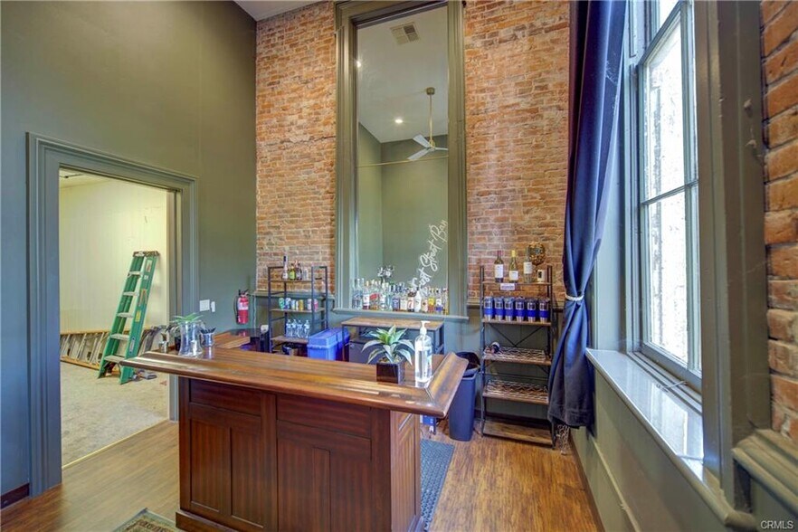 More Photos Of 105 Broadway St, Chico General Retail For Sale