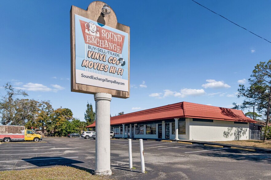 More Photos Of 8625 66th St N, Pinellas Park Storefront Retail Office For Sale