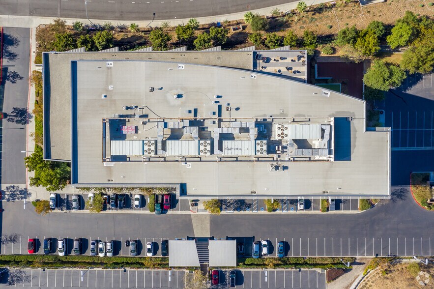 More Photos Of 12121 Scripps Summit Dr, San Diego Office For Lease