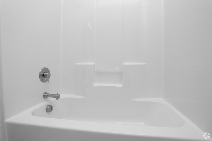 More Photos Of 174 E Main St, Spartanburg Apartments For Lease