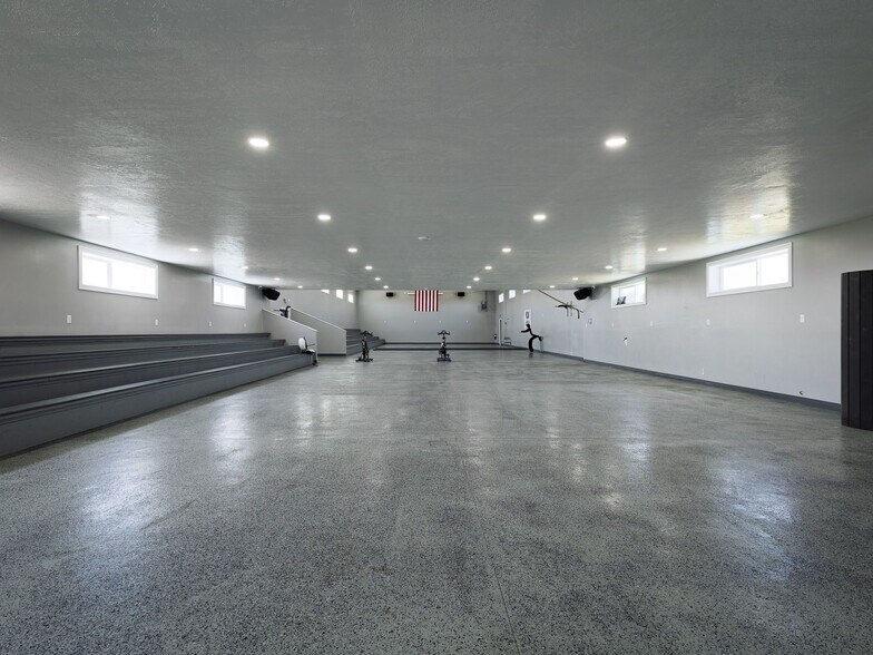 More Photos Of 17612 State Route 3, Watertown Showroom For Sale