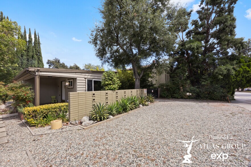 More Photos Of 910 N Santa Anita Ave, Arcadia Office For Sale