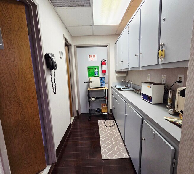 More Photos Of 75 Bloomfield Ave, Denville Medical For Sale