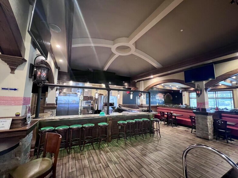 More Photos Of 510 S White Horse Pike, Magnolia Restaurant For Sale