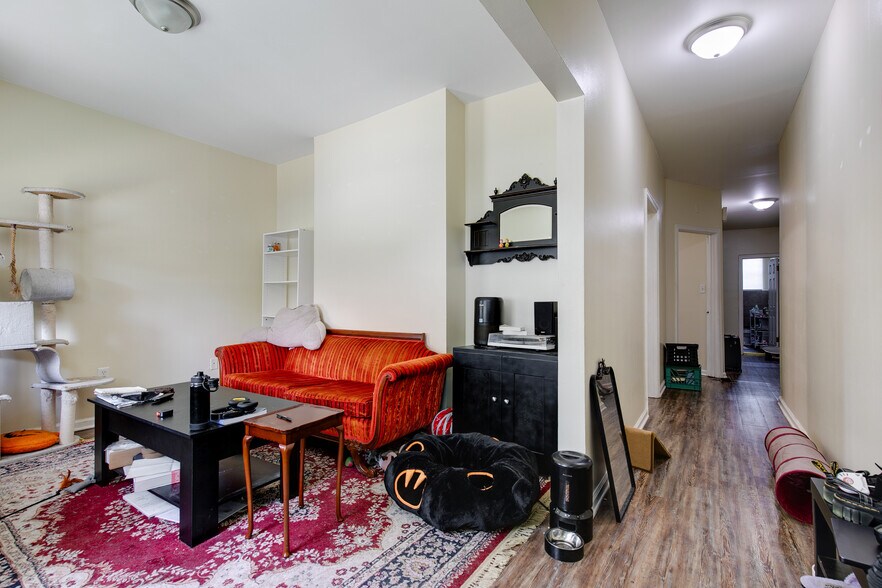 More Photos Of 1908 Parkwood Ave, Richmond Apartments For Sale