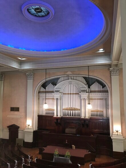 More Photos Of 1201 Felix St, Saint Joseph Lodge Meeting Hall For Sale