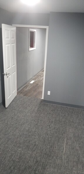 More Photos Of 116 W Grand River Ave, Brighton Storefront Retail Office For Sale