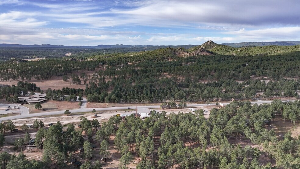 More Photos Of 1116 N 5th St, Custer Trailer Camper Park For Sale