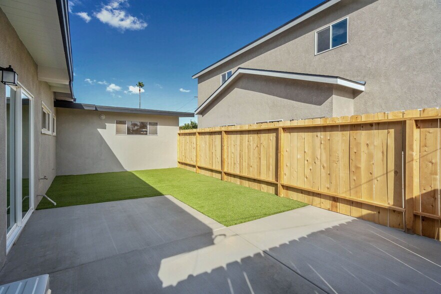 More Photos Of 4161 Clairemont Mesa Blvd, San Diego Apartments For Sale