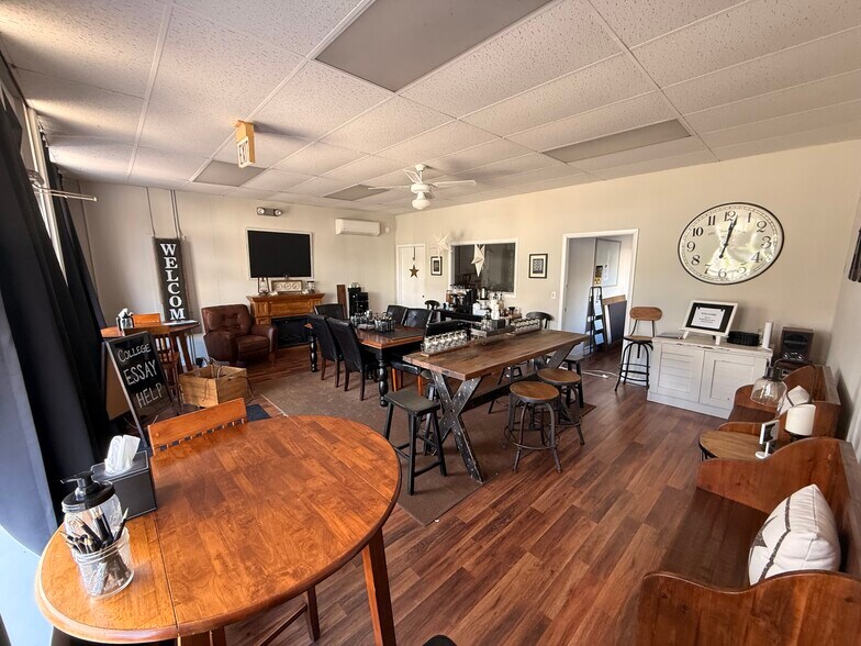 More Photos Of 92 Main St, Sparta Storefront Retail Residential For Lease