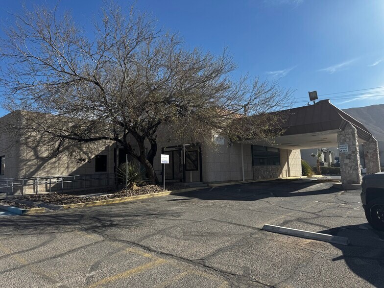 More Photos Of 299 Shadow Mountain Dr, El Paso Medical For Sale