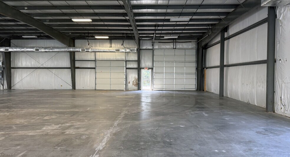 More Photos Of 2196 Lanier Ln, Rockville Warehouse For Lease