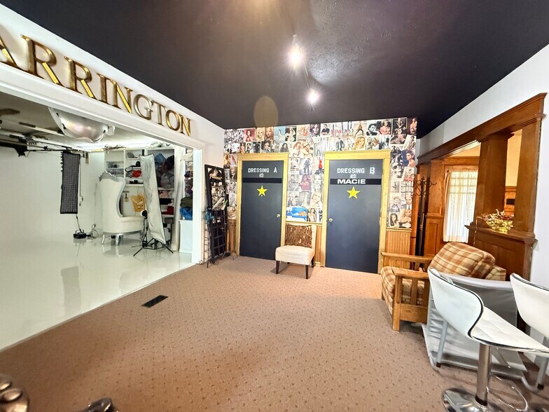 More Photos Of 2 Ash St E, Three Oaks General Retail For Sale