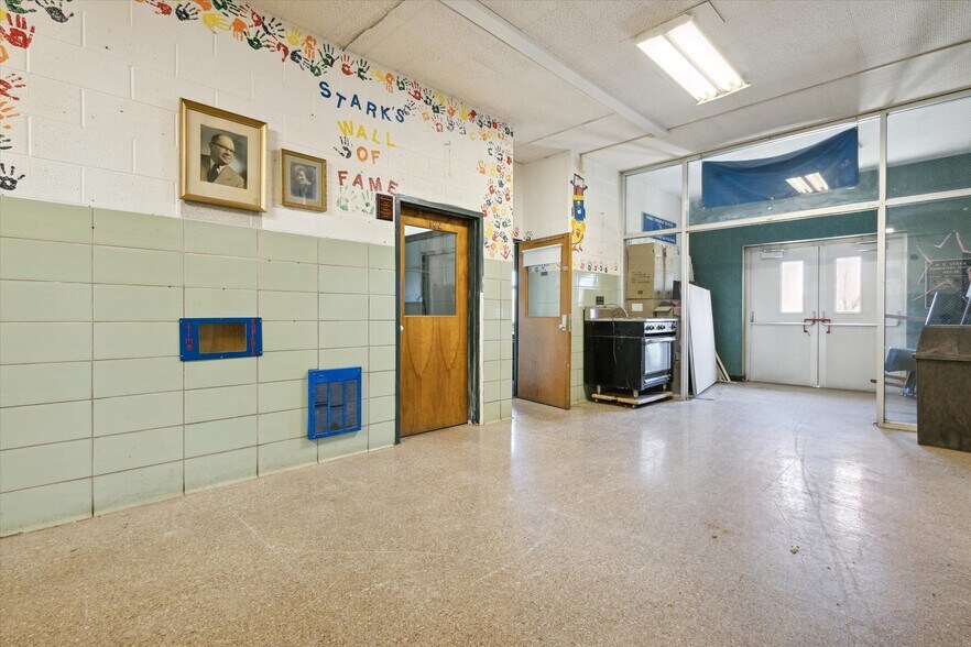 More Photos Of 502 Claremont St, Buchanan Schools For Sale