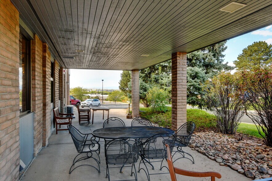 More Photos Of 19600 E Parker Square Dr, Parker Office For Lease