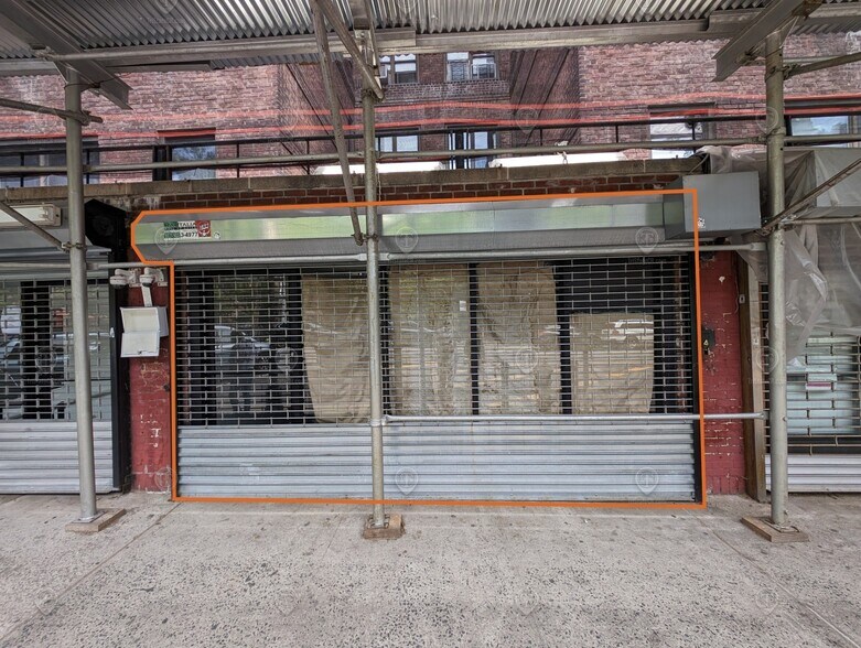 More Photos Of 2 Monroe St, New York Apartments For Lease