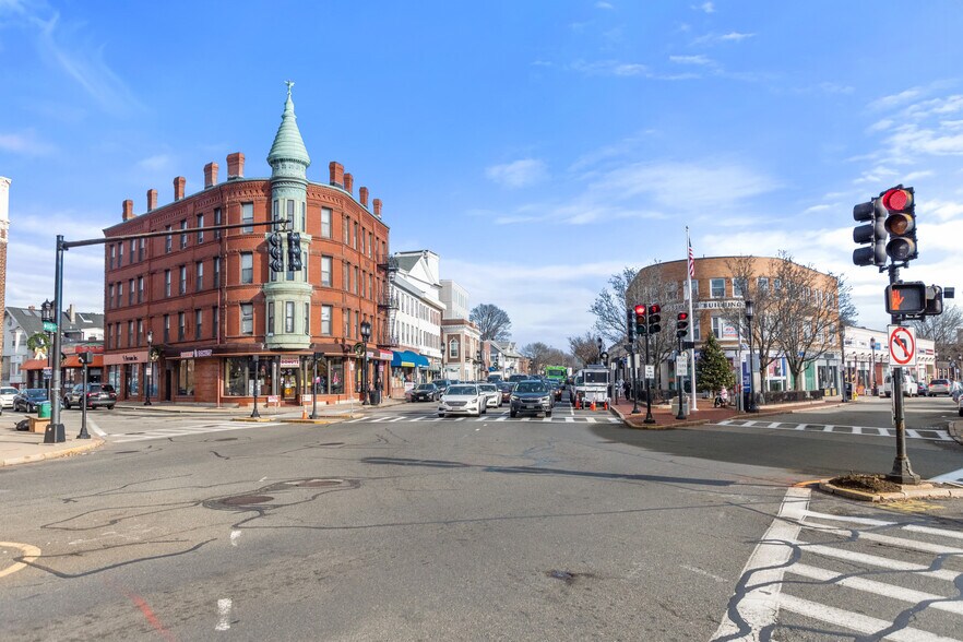 More Photos Of 11 Salem St, Medford Bank For Lease