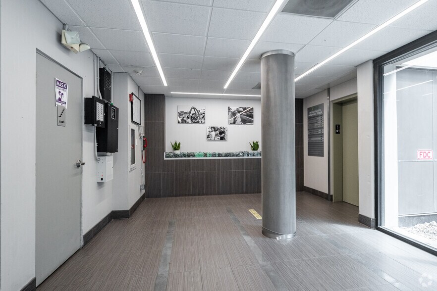 More Photos Of 1600 Downing St, Denver Office For Lease