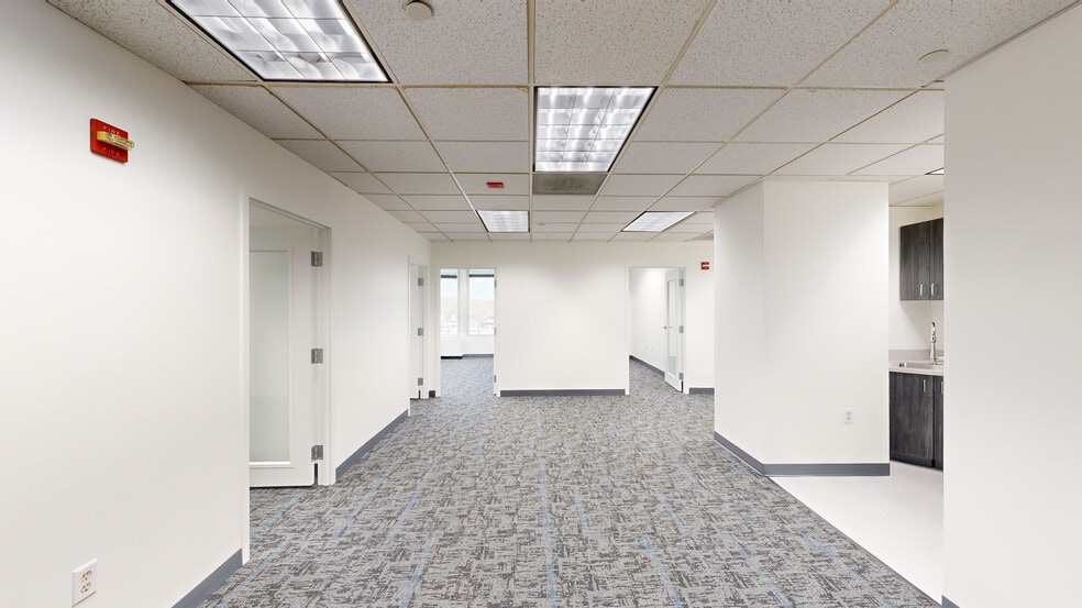 More Photos Of 7500 Greenway Center Dr, Greenbelt Unknown For Lease