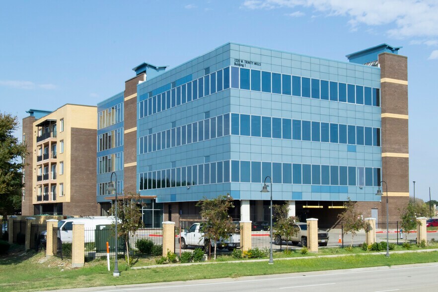 More Photos Of 1220 W Trinity Mills Rd, Carrollton Office Residential For Lease