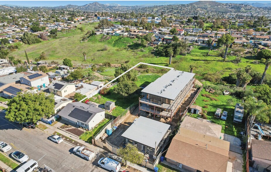 More Photos Of 827 Jacumba St, San Diego Land For Sale