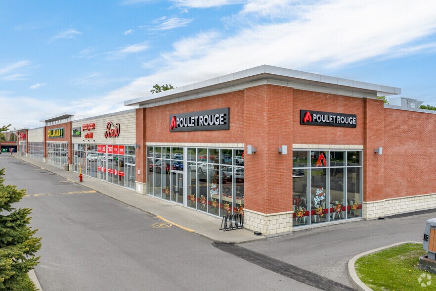 More Photos Of 14820-14880 Boul de Pierrefonds, Montréal General Retail For Lease