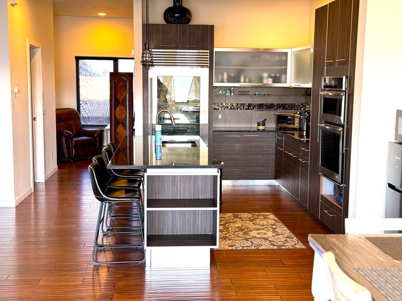 More Photos Of 11562 Colony Row, Broomfield Storefront Retail Residential For Sale