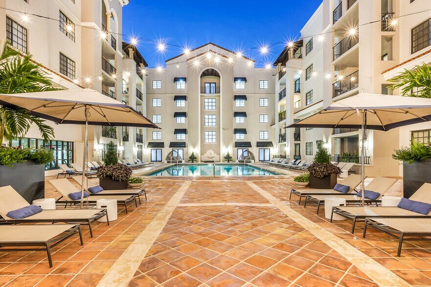 More Photos Of 353-383 Aragon Ave, Coral Gables Apartments For Lease