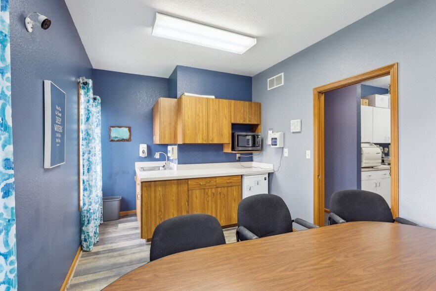 More Photos Of 819 Southwestern Run, Youngstown Medical For Sale