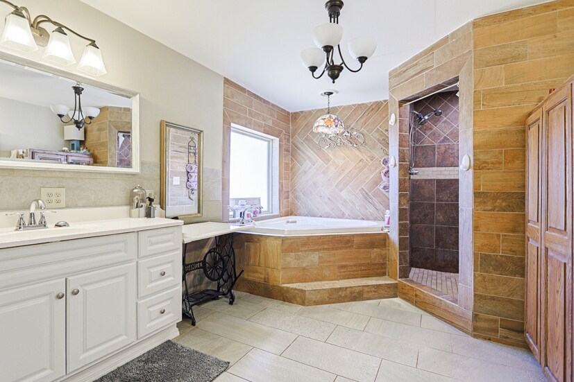 More Photos Of 18501 County Road 3131, Gladewater Multifamily For Sale