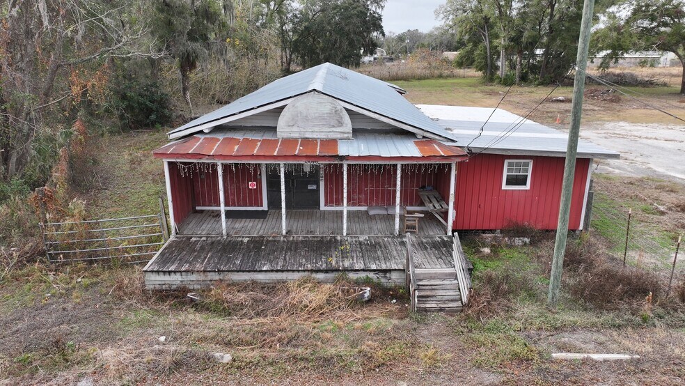 More Photos Of 13046 SW Sr-45, Archer General Retail For Sale