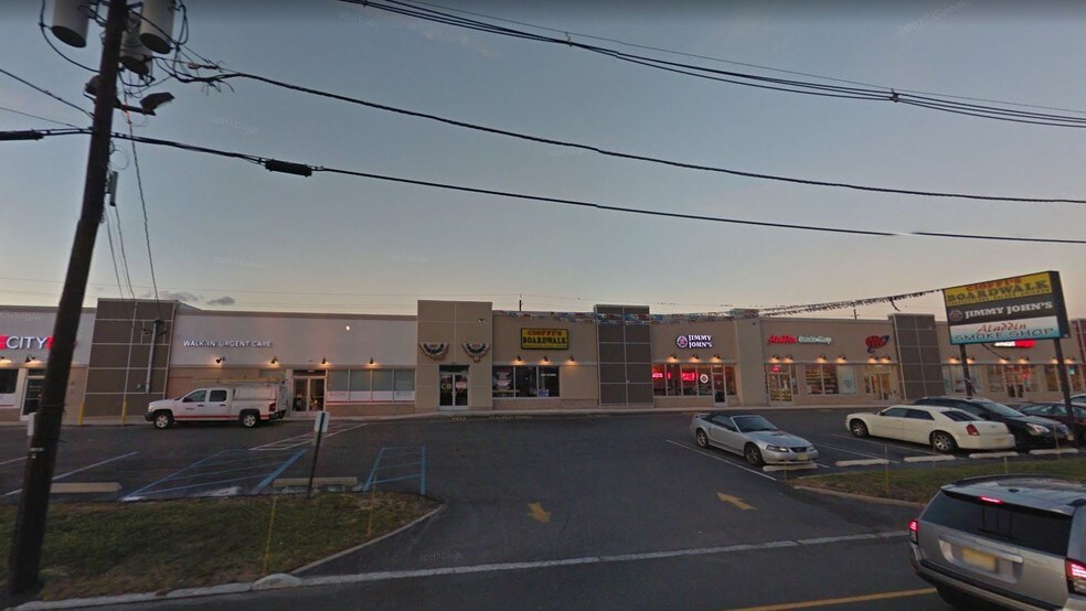 More Photos Of 2317 US Highway 22 W, Union Township Freestanding For Lease