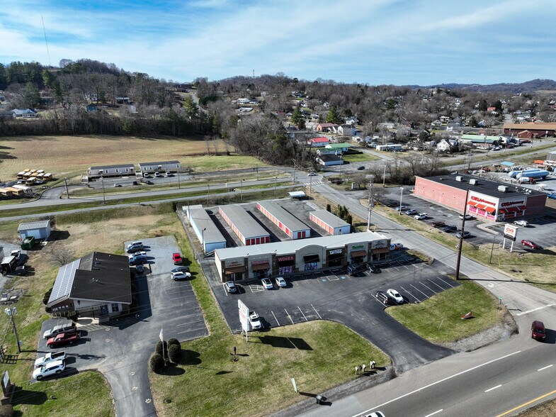 More Photos Of 1201 Highway 19E, Elizabethton Storefront Retail Office For Sale