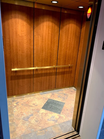 More Photos Of 25 Main St, Tuckahoe Loft Creative Space For Lease