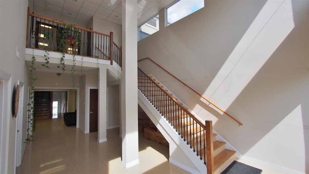 More Photos Of 315 W Alabama St, Houston Loft Creative Space For Sale