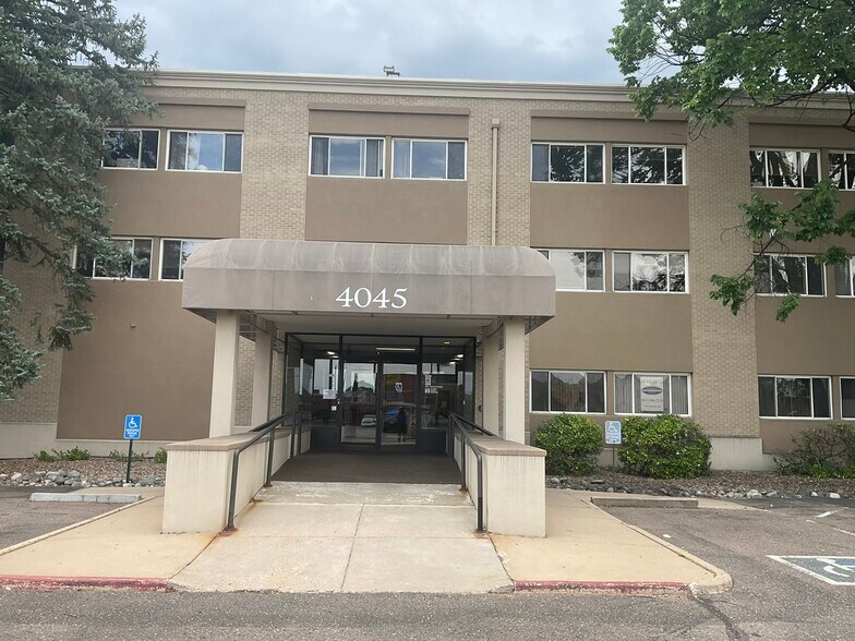 More Photos Of 4045 N Wadsworth Blvd, Wheat Ridge Office For Sale