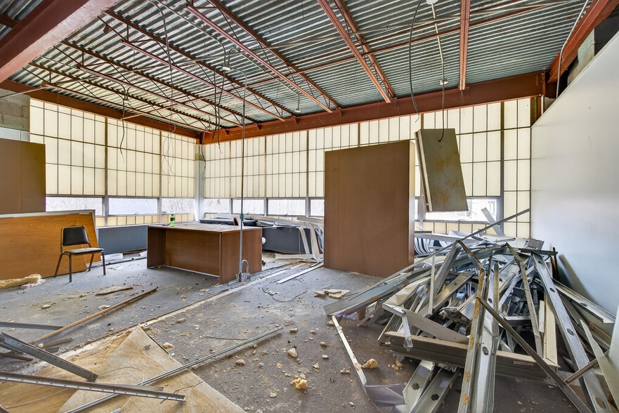 More Photos Of 1002 E South St, Jackson Lodge Meeting Hall For Sale