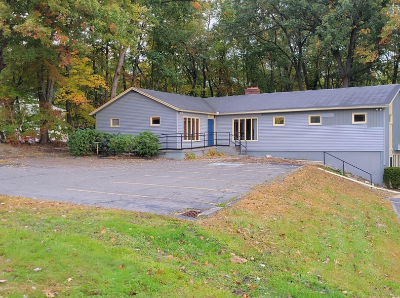 Primary Photo Of 509 Wolcott Rd, Wolcott Office For Sale