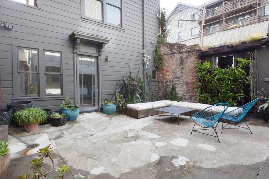 More Photos Of 1217-1221 Fell St, San Francisco Storefront Retail Residential For Lease